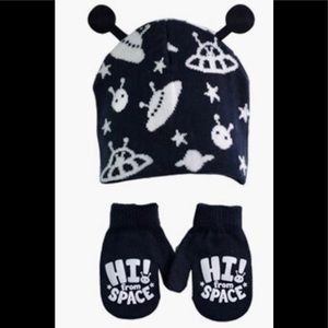 Addie & Tate Space Hat & Mitten Set